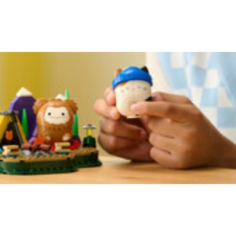 Jazwares BLDR Squishmallows set de campamento Benn